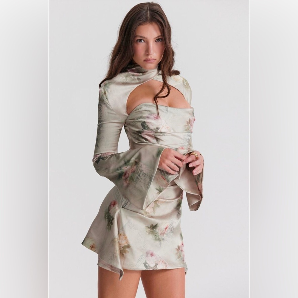LIKE NEW House of CB Toira dress